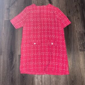 Hot pink short sleeve tweed dress